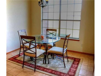 612 Madeline Ln, Moore, OK 73160 - photo 5