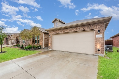 15809 Caballero Dr, Justin, TX 76247 - photo 2