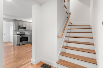 6 Clinton St unit 10, Newton, MA 02458 - photo 7