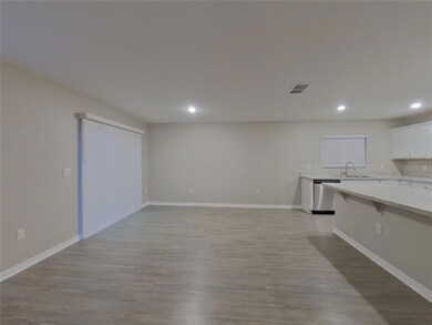 unlisted-address, Mascotte, FL 34753 - photo 4