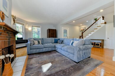 17 Perkins St unit 1, West Newton, MA 02465 - photo 4