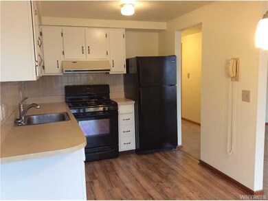 Kitchen. Brand new pergo floors. Freshly painted k
