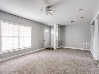 913 Highland Dr, Grand Prairie, TX 75051 - photo 5