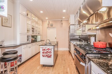 645 W Sheridan Rd unit 1, Chicago, IL 60613 - photo 5