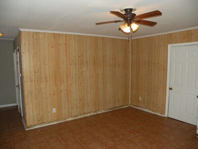 Kitchen-Dining Area