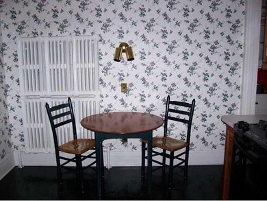 Kitchen. Cozy eat-in area of kitchen boasts double