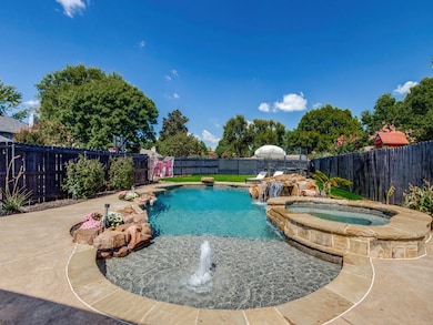 10616 Tallahassee Dr, Frisco, TX 75035 - photo 4