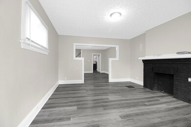 6-web-or-mls-162-columbian-ave