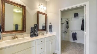 Master Bath w/ dual vanities