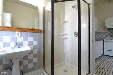 100 E Price St unit 1-G, Philadelphia, PA 19144 - photo 7