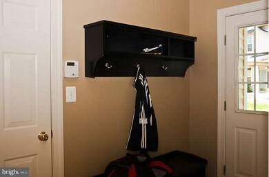 4191 Cray Dr, Warrenton, VA 20187 - photo 6