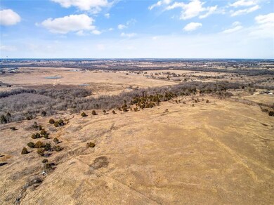 575 Mach Rd, Ennis, TX 75119 - photo 6