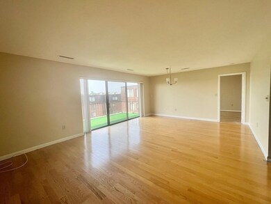 1008 Paradise Rd unit PHF, Swampscott, MA 01907 - photo 3