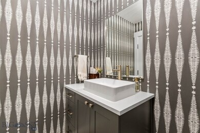Entry bath