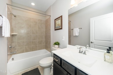 6-web-or-mls-512 Courtship (3 of 35)