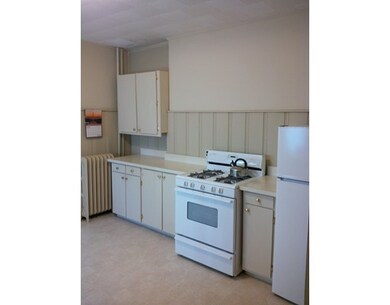 840 E 5th St, Boston, MA 02127 - photo 5