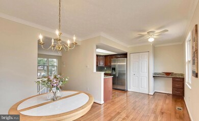 19015 Partridge Wood Dr, Germantown, MD 20874 - photo 6