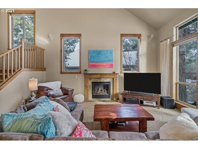 19453 Pond Meadow Ave, Bend, OR 97702 - photo 4