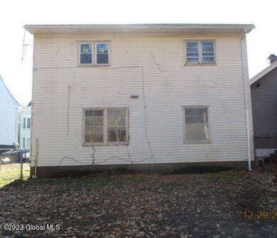 17 Garden Ave, Albany, NY 12203 - photo 2