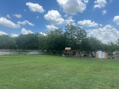 9950 Fm 471 S, La Coste, TX 78039 - photo 6