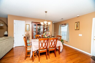 3079 Maple Leaf Dr (8 of 28)