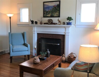 130 Fleetwood Ave, Albany, NY 12209 - photo 7