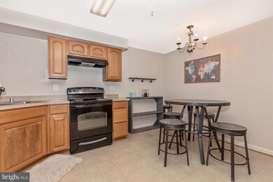 23115 Roberts Tavern Dr, Clarksburg, MD 20871 - photo 7