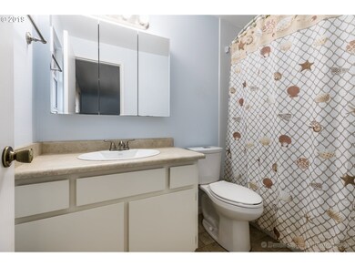 Bathroom, Attached