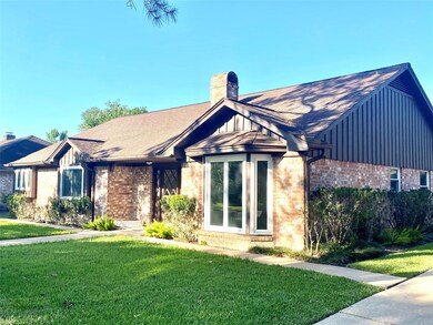 2008 Meadow Ln, Richmond, TX 77469 - photo 3