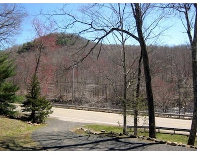 442 Boston Rd W, Palmer, MA 01069 - photo 5