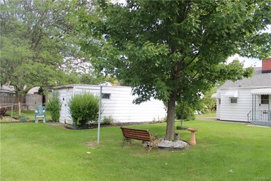 238 Oelkers St, North Tonawanda, NY 14120 - photo 4