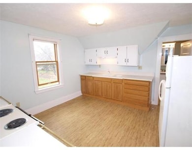 183 Chace Hill Rd unit B, Lancaster, MA 01523 - photo 3