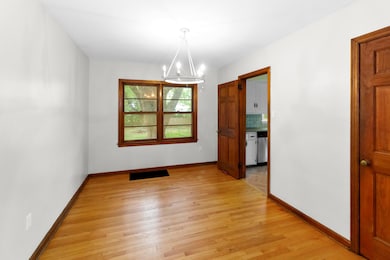 206 Lintner St (6)