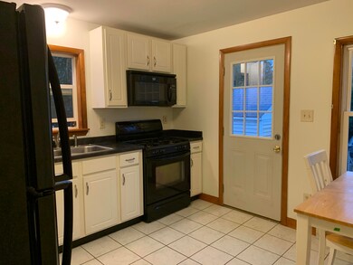Eat in kitchen