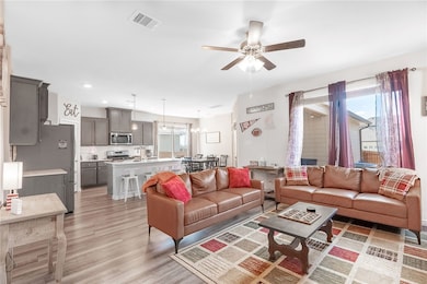 840 Mineral Wells Ln, College Station, TX 77845 - photo 4