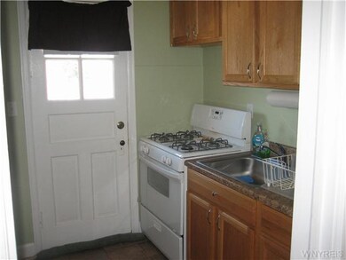 Kitchen Door to rear Balcony