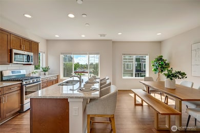 3011 35th St, Everett, WA 98201 - photo 7