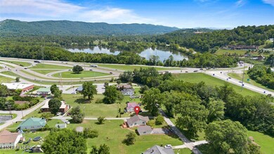 03-Lake Lane