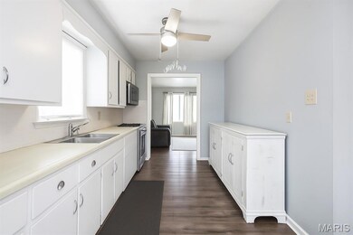 315 N Maple Ave, Roxana, IL 62084 - photo 6