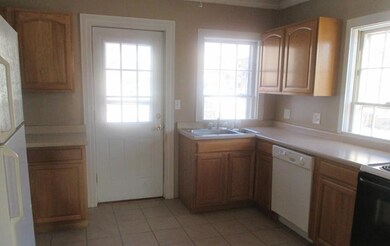 2 B St unit A, Whitinsville, MA 01588 - photo 5