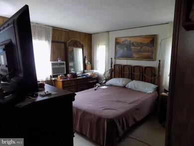 14064 Sutton Ln, Ruther Glen, VA 22546 - photo 5