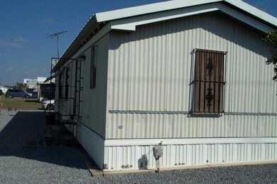 215 S Valley View Rd unit 90, Donna, TX 78537 - photo 3