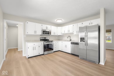 1712 Prairie Dr, Columbus, IN 47203 - photo 7