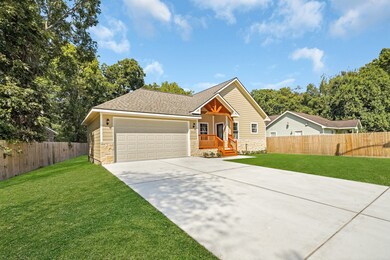 5419 Denmark St, Houston, TX 77028 - photo 2