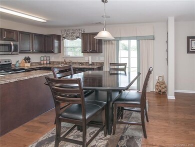 634 Hallstead St, Concord, NC 28025 - photo 4