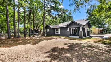 407 Poindexter Ave, Cleburne, TX 76033 - photo 5