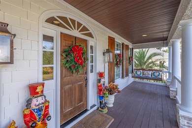 242 Mcintosh Ave, Saint Simons Island, GA 31522 - photo 4