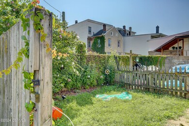 53 N 2nd St, Shamokin, PA 17872 - photo 6