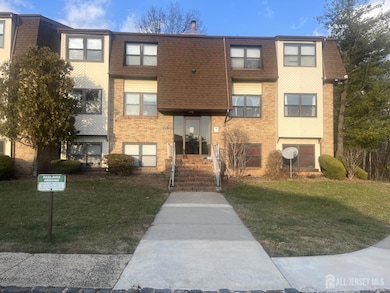 1947 Raspberry Ct, Edison, NJ 08817 - photo 2