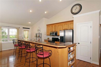 150 Four Winds Dr, Statesville, NC 28625 - photo 4